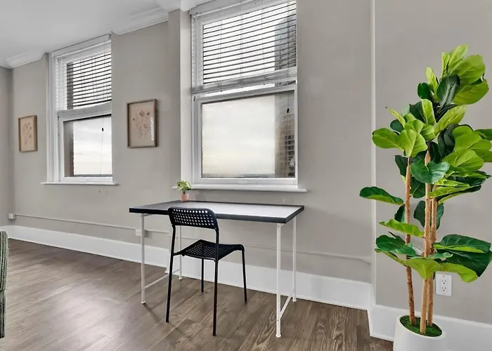 Apartment Heb203 Spacious & Stylish 2b Downtown Worth, Free Parking, Walk To Convention Center Fort Worth