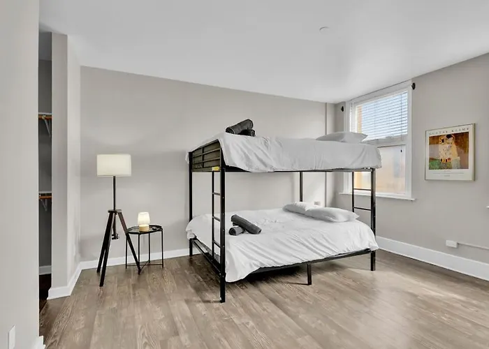 Heb203 Spacious & Stylish 2b Downtown Worth, Free Parking, Walk To Convention Center * Fort Worth
