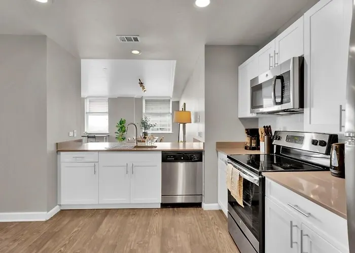 Apartment Heb203 Spacious & Stylish 2b Downtown Worth, Free Parking, Walk To Convention Center Fort Worth
